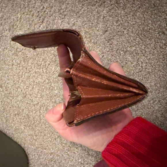 Louis Vuitton Monogram Faded Card Holder Compact Wallet - Picture 7 of 10